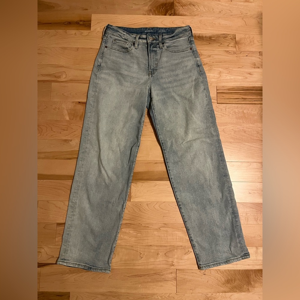 Old Navy High-Rise Light Blue Jeans